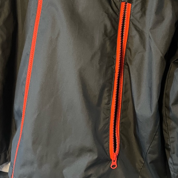 SZ M NIKE hooded zip up tricolor jacket. Black, red and grey. Lightweight - Picture 6 of 9